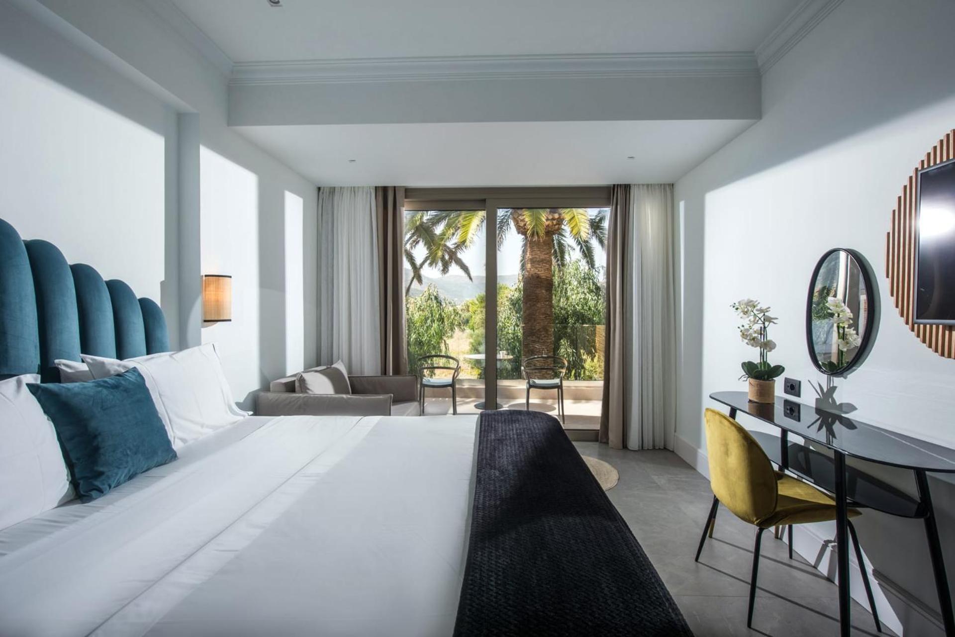 Drossia Palms Hotel And Nisos Beach Suites มาเลีย ภายนอก รูปภาพ